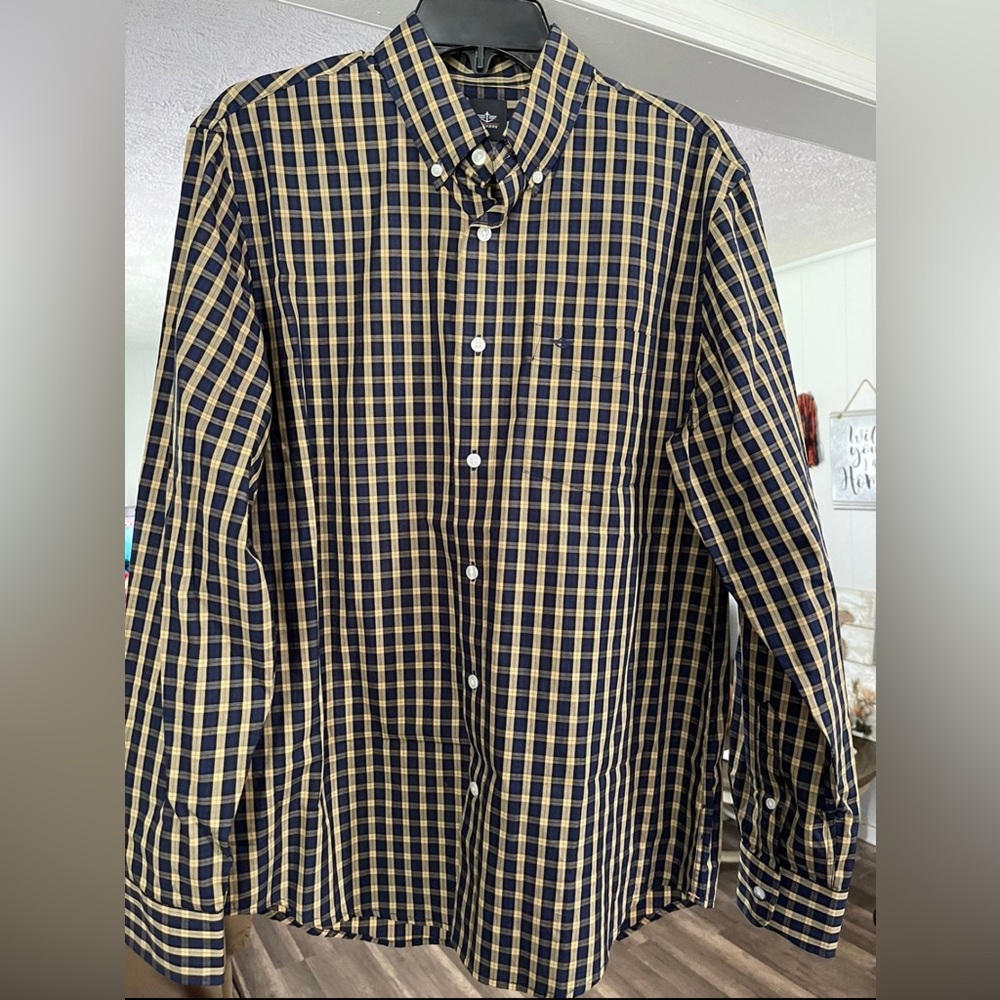 DOCKERS Men’s Button Down Shirt (Size - M)
